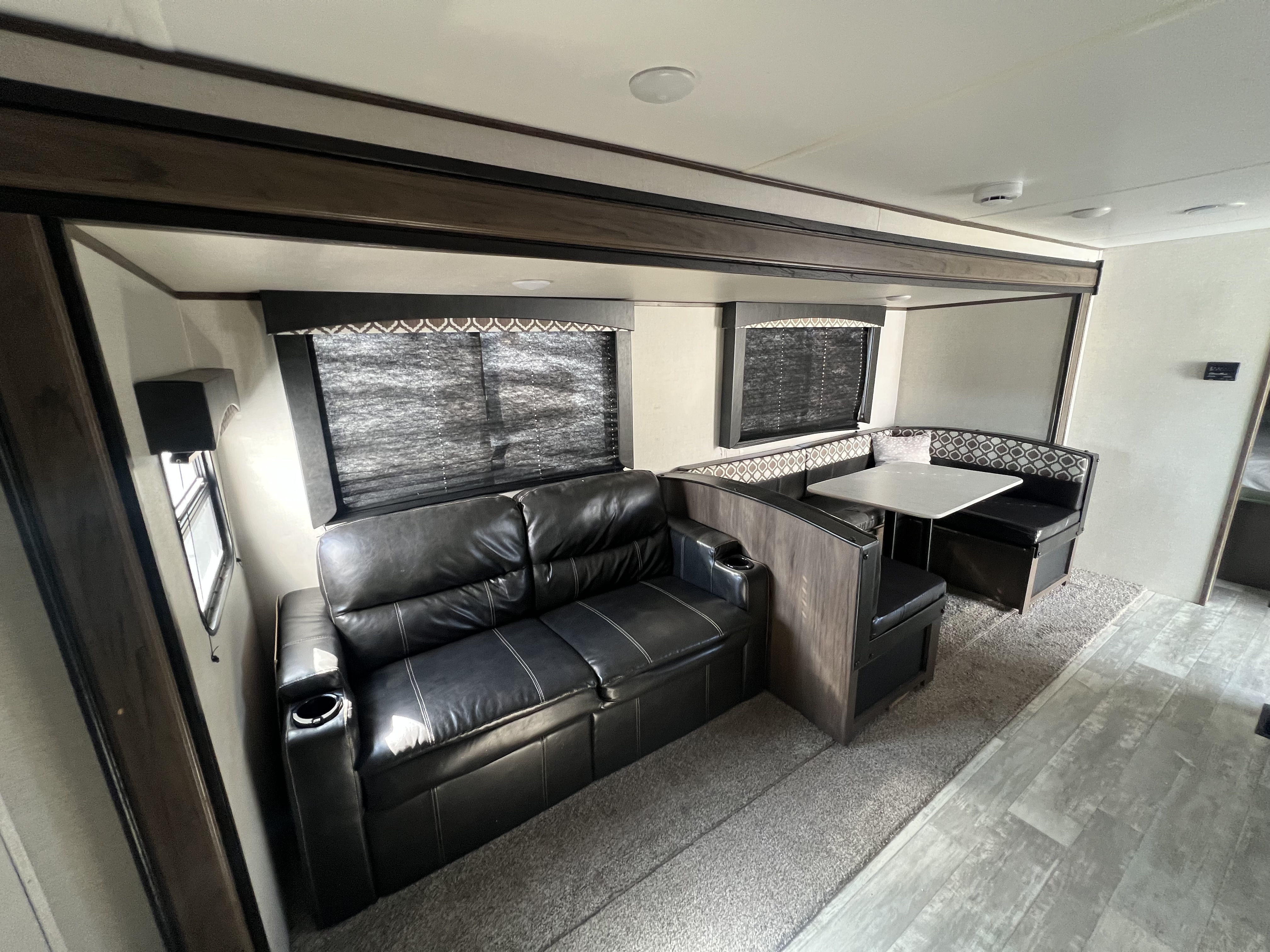 2021 Prime Time RV Avenger Travel Trailer