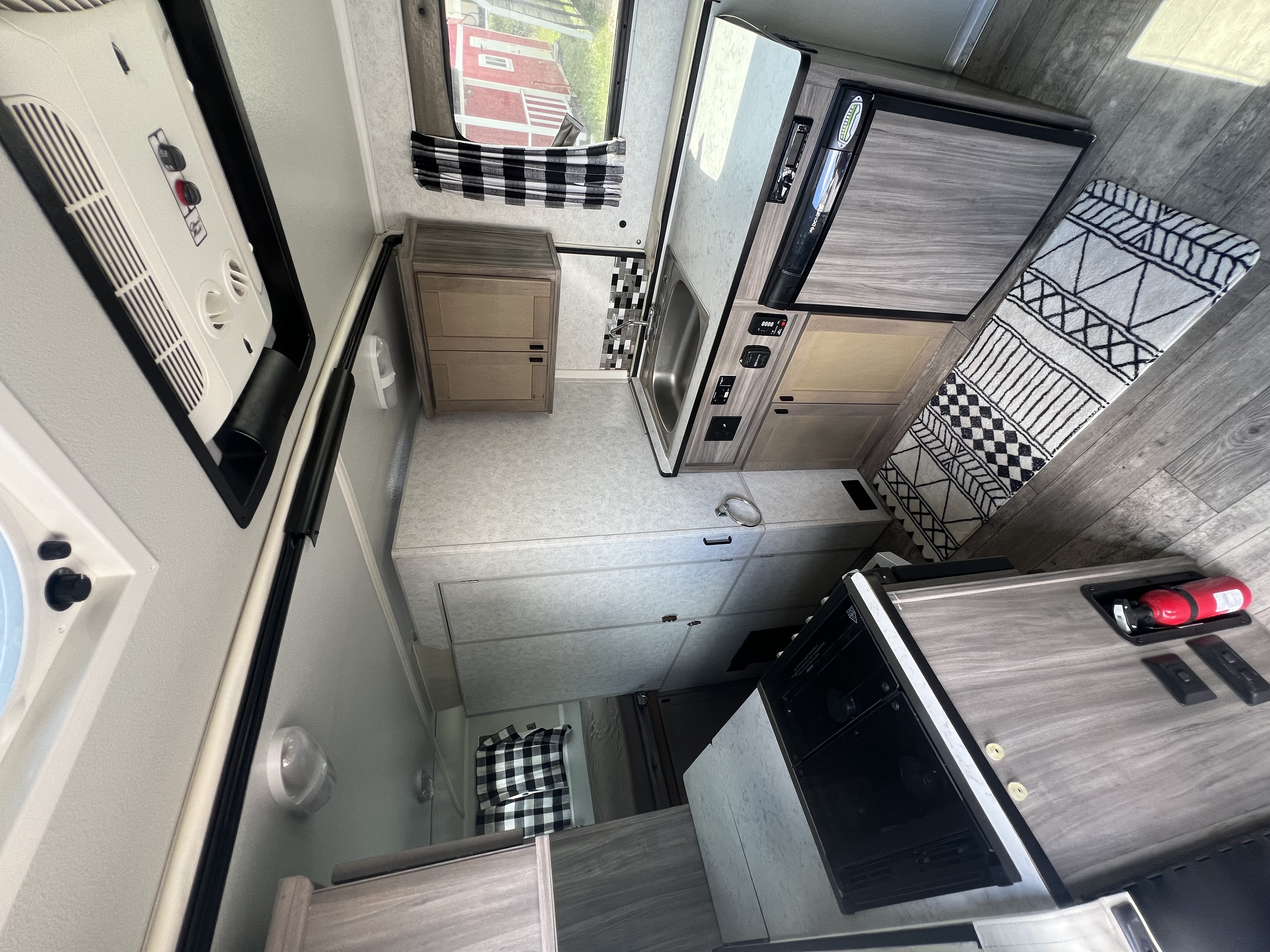 2021 TrailManor 2720 Series Travel Trailer