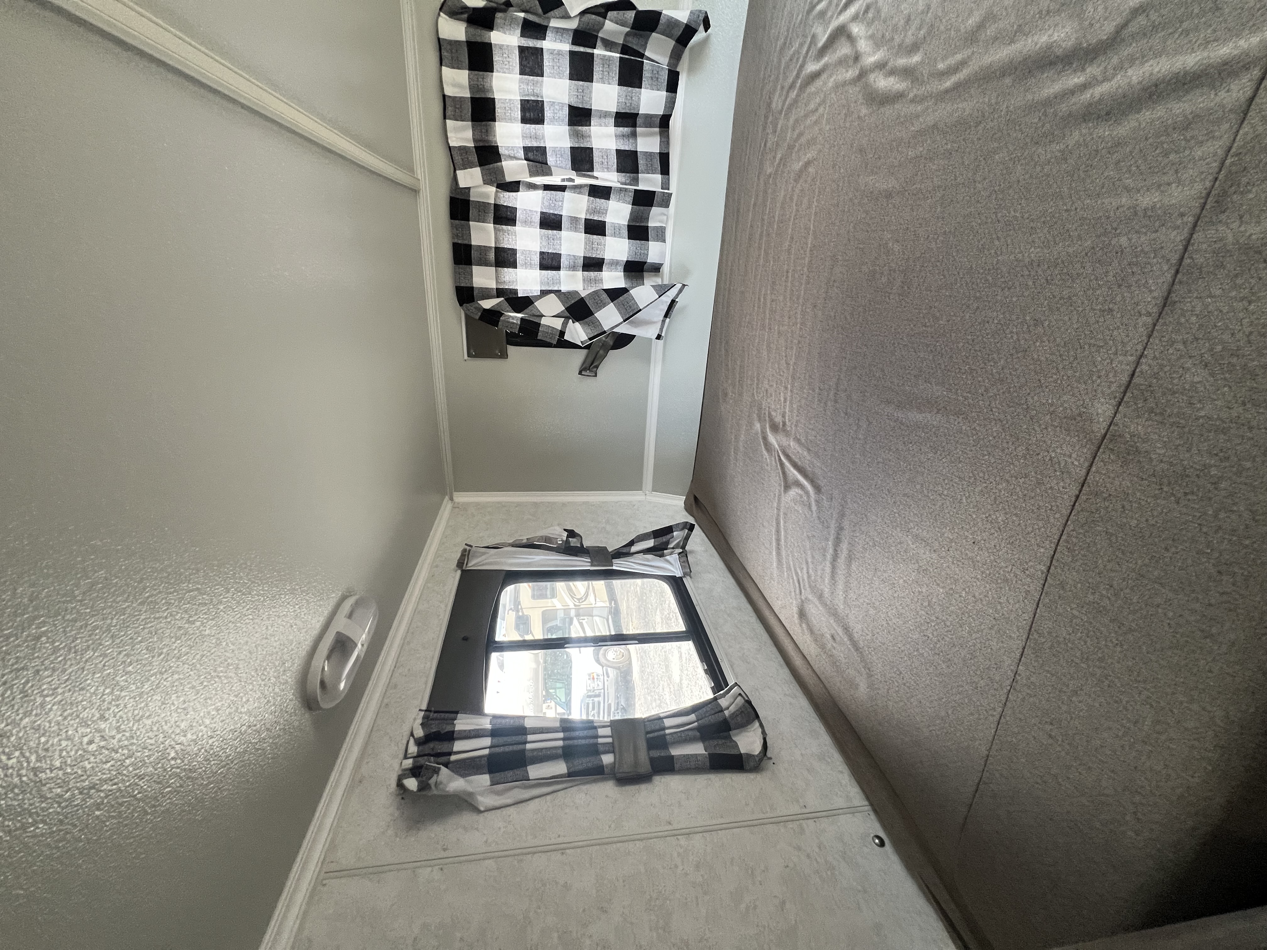 2021 TrailManor 2720 Series Travel Trailer