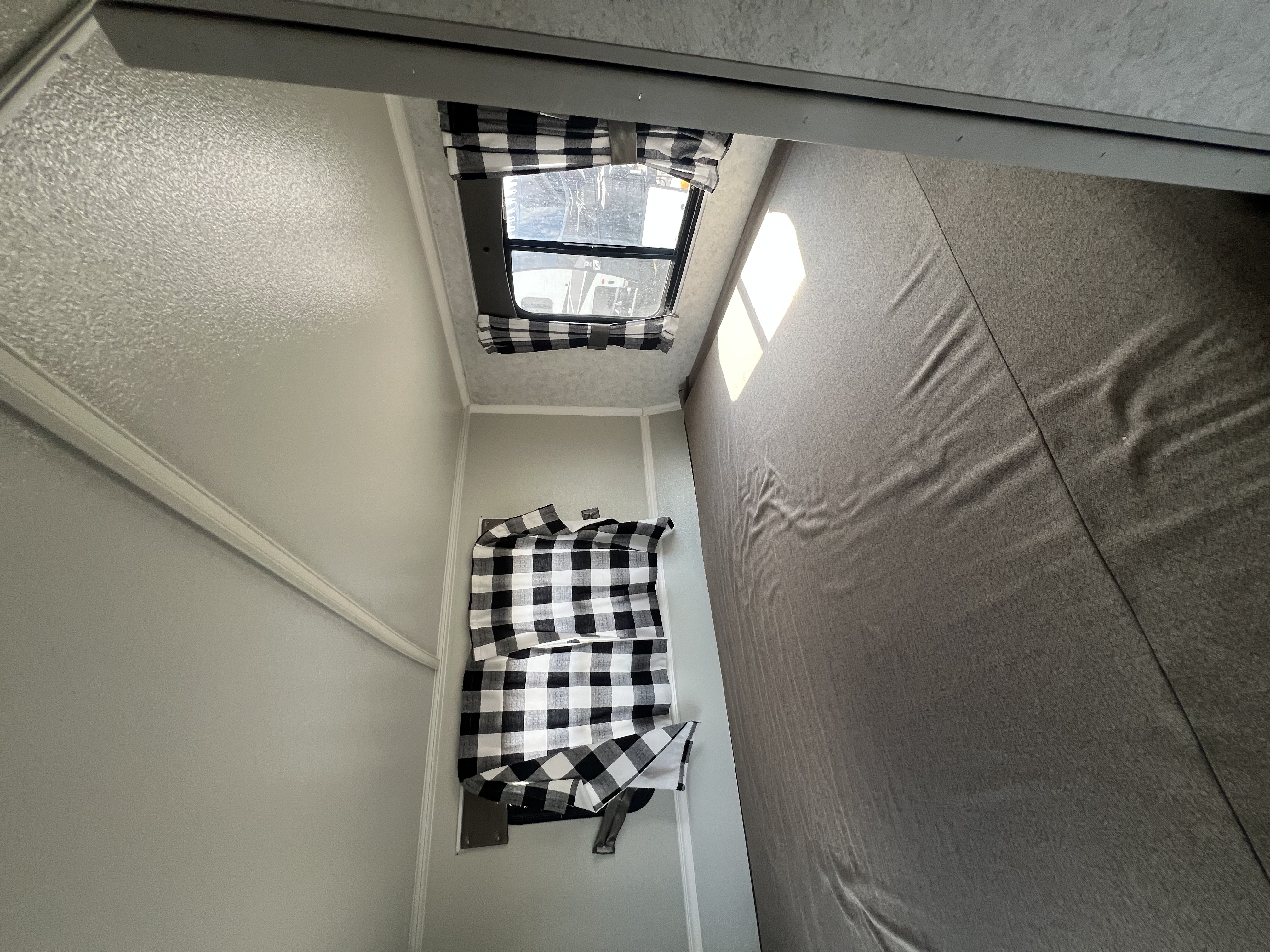 2021 TrailManor 2720 Series Travel Trailer